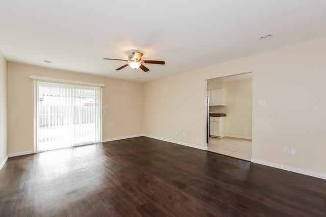 422 Paldao Drive, Mesquite, TX 75149