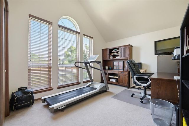 300 Ramsey Court, Norman, OK 73072