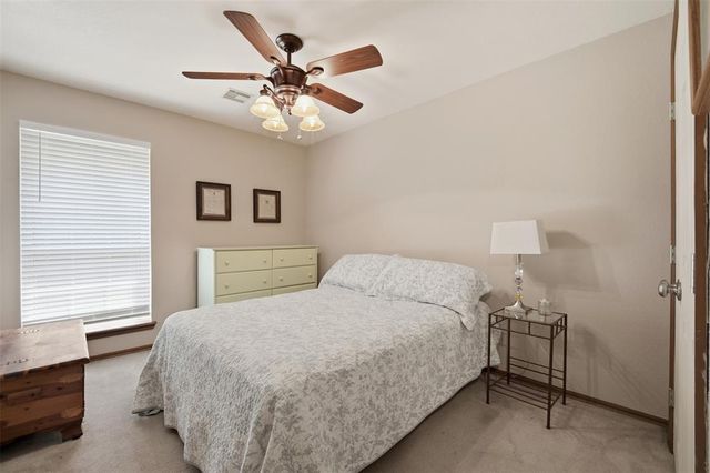 300 Ramsey Court, Norman, OK 73072