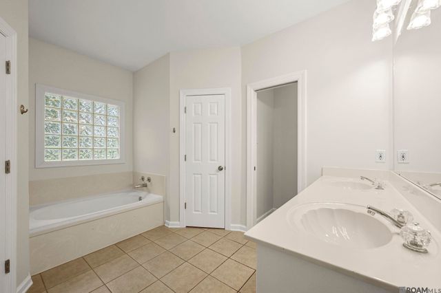 30384 Blue Heron, Denham Springs, LA 70726