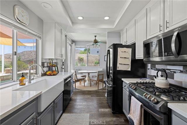 28345 Nicholas, Saugus, CA 91350