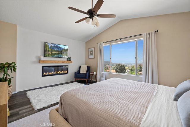 28345 Nicholas, Saugus, CA 91350