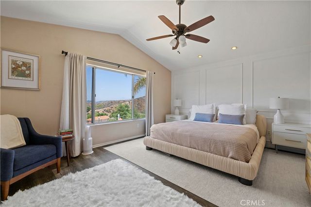28345 Nicholas, Saugus, CA 91350