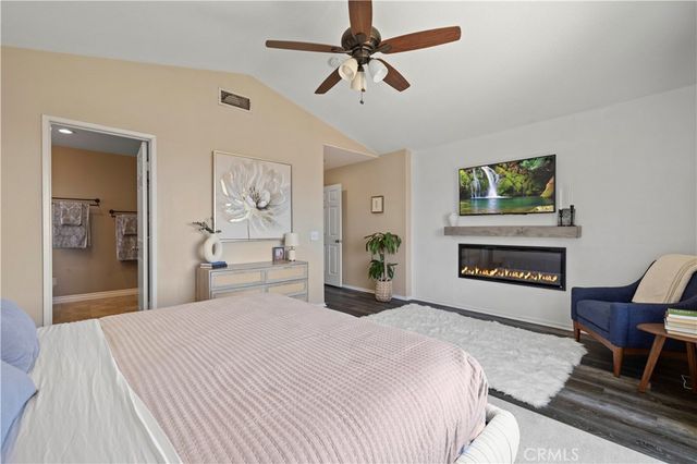 28345 Nicholas, Saugus, CA 91350