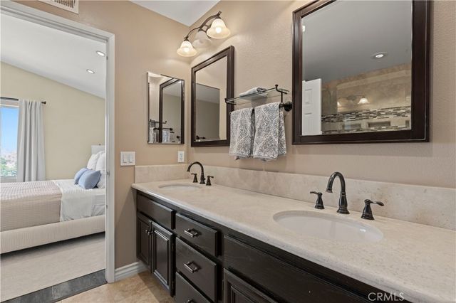 28345 Nicholas, Saugus, CA 91350