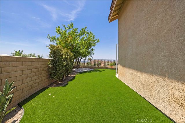 28345 Nicholas, Saugus, CA 91350