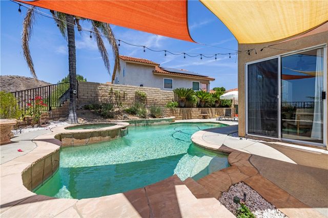28345 Nicholas, Saugus, CA 91350