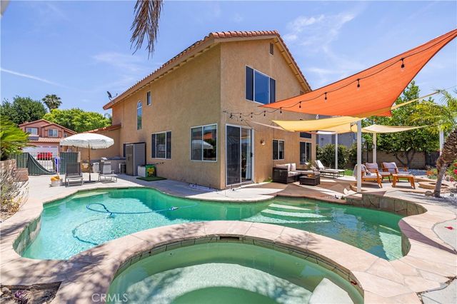 28345 Nicholas, Saugus, CA 91350