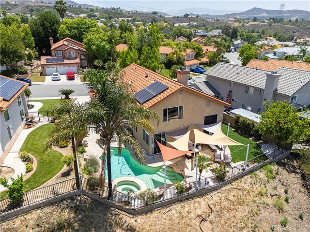 28345 Nicholas, Saugus, CA 91350