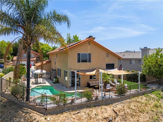 28345 Nicholas, Saugus, CA 91350