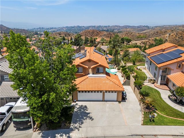 28345 Nicholas, Saugus, CA 91350