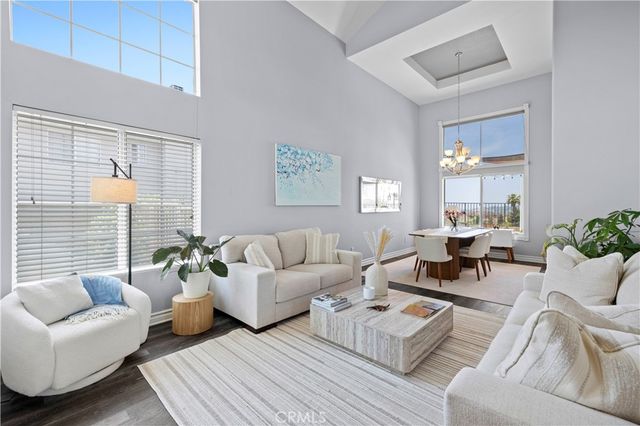 28345 Nicholas, Saugus, CA 91350