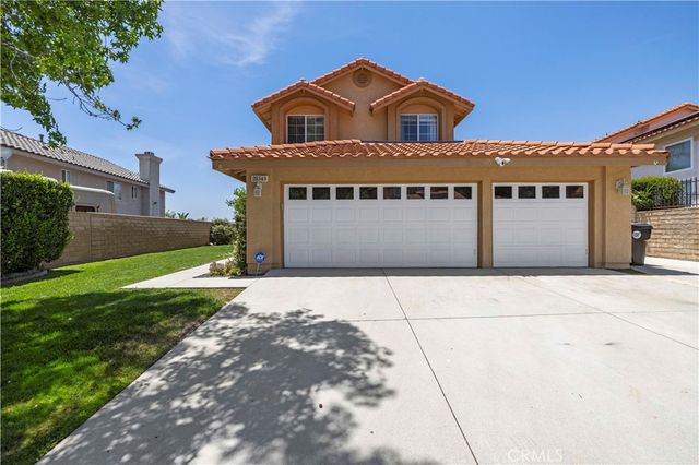 28345 Nicholas, Saugus, CA 91350