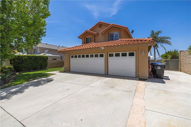 28345 Nicholas, Saugus, CA 91350
