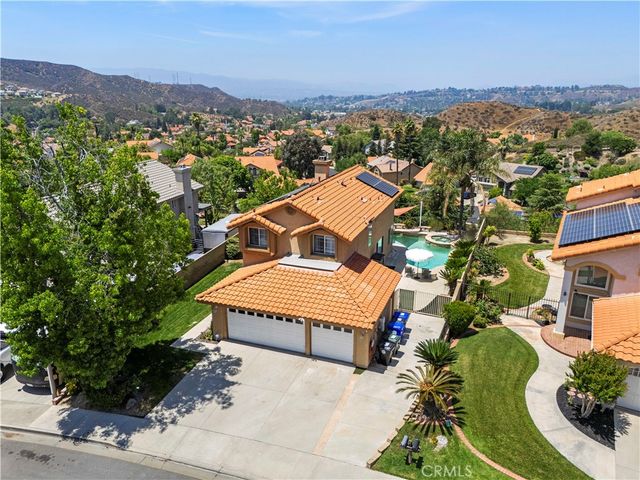 28345 Nicholas, Saugus, CA 91350