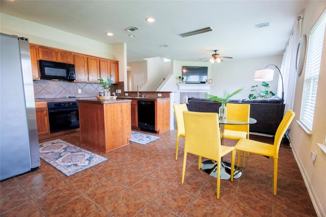 6010 Twin Creek, Missouri City, TX 77459