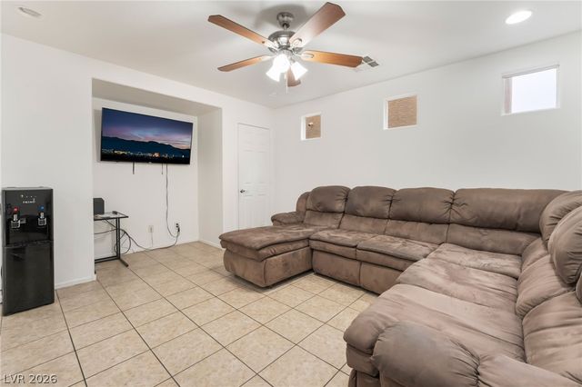 9132 Gabardine Avenue, Las Vegas, NV 89149