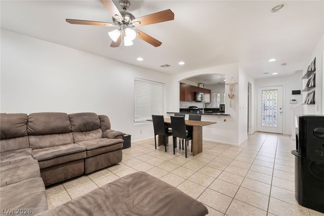 9132 Gabardine Avenue, Las Vegas, NV 89149