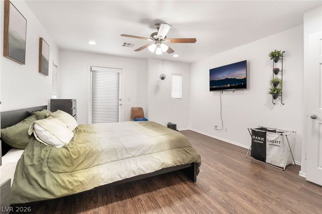 9132 Gabardine Avenue, Las Vegas, NV 89149