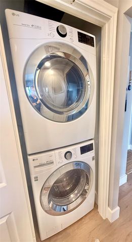 2001 Holcombe Boulevard 3303, Houston, TX 77030