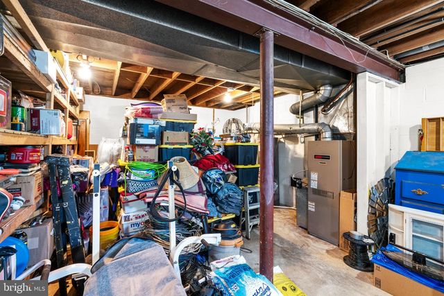 9711 MAGLEDT RD, Parkville, MD 21234