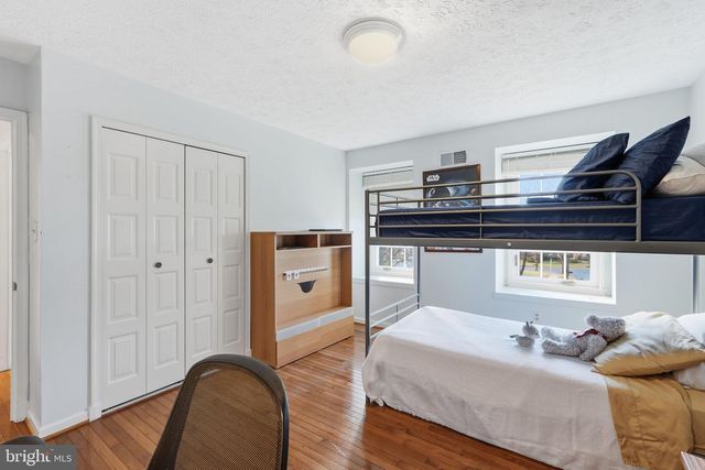 3 SCOTTVIEW CT, Potomac, MD 20854