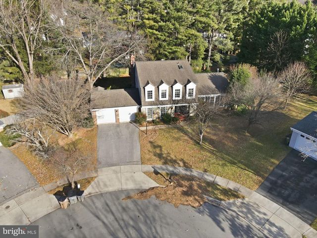 3 SCOTTVIEW CT, Potomac, MD 20854