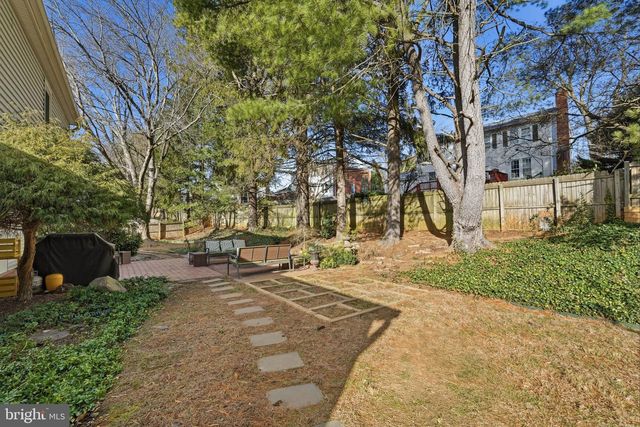 3 SCOTTVIEW CT, Potomac, MD 20854