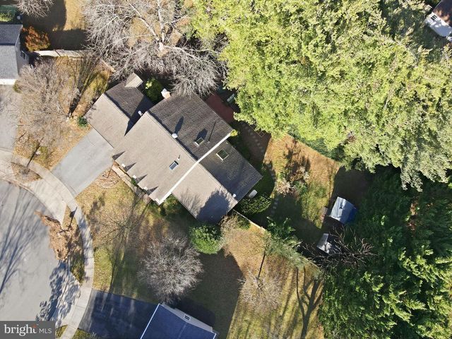 3 SCOTTVIEW CT, Potomac, MD 20854