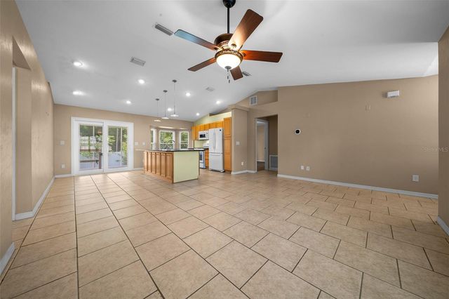 8590 SE 159TH LANE, Summerfield, FL 34491