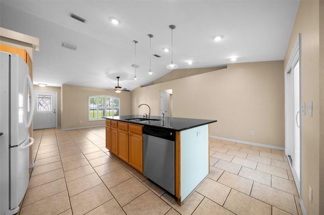 8590 SE 159TH LANE, Summerfield, FL 34491