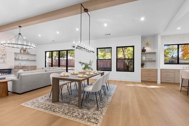 5564 Fetz Ln, Fair Oaks, CA 95628