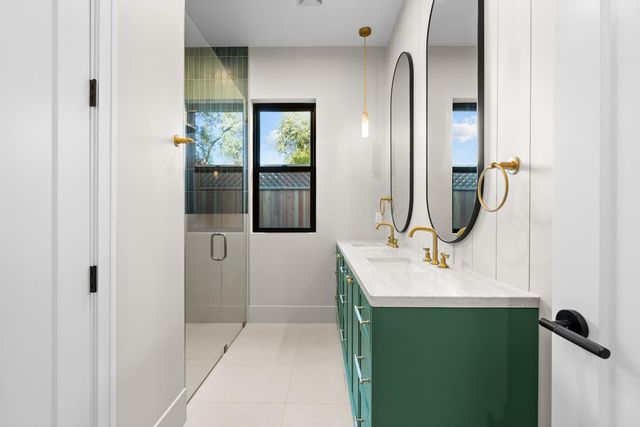 5564 Fetz Ln, Fair Oaks, CA 95628