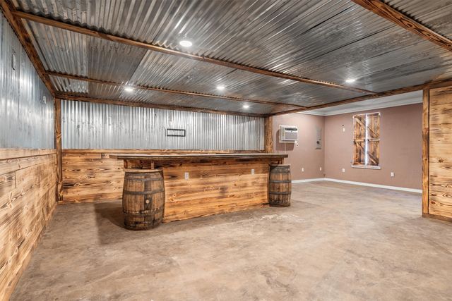 6210 Deer Run Road, Sanger, TX 76266