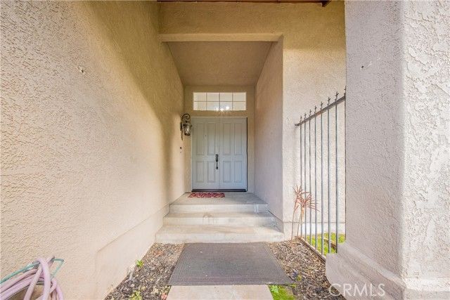 17102 Whispering Brook, Riverside, CA 92503