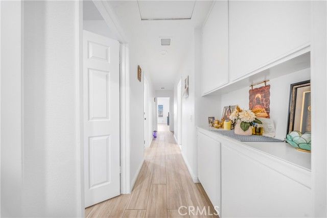 17102 Whispering Brook, Riverside, CA 92503