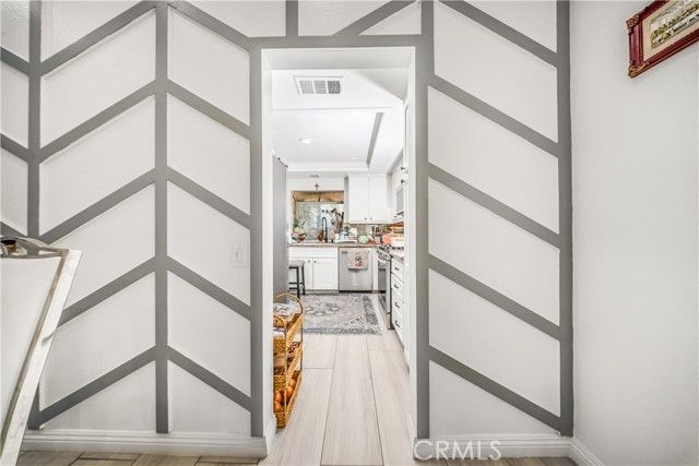 17102 Whispering Brook, Riverside, CA 92503