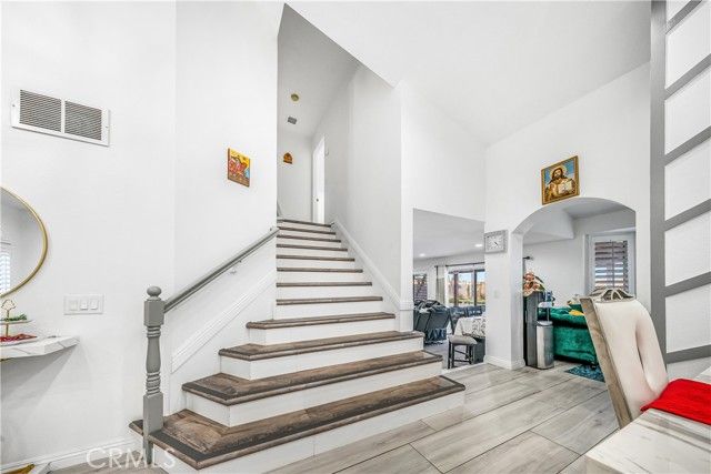 17102 Whispering Brook, Riverside, CA 92503