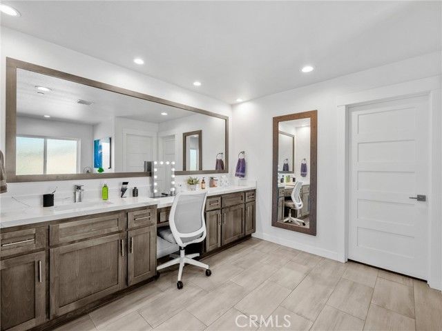 22427 Huasna, Apple Valley, CA 92307