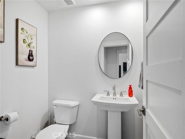 22427 Huasna, Apple Valley, CA 92307