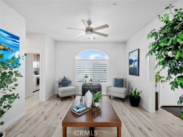 22427 Huasna, Apple Valley, CA 92307