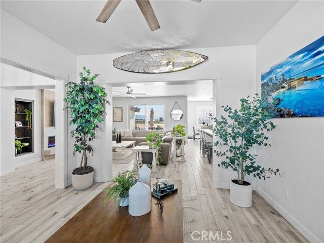 22427 Huasna, Apple Valley, CA 92307