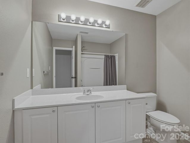 418 Doughton Lane, Charlotte, NC 28217