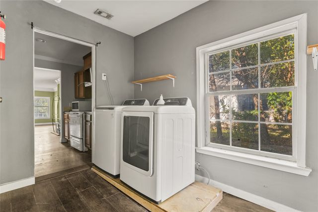 1820 Live Oak Avenue, Waco, TX 76708