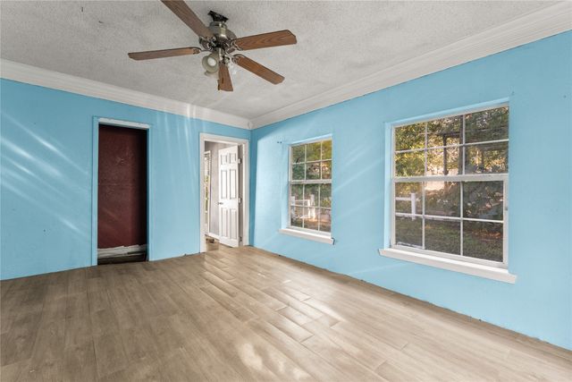 1820 Live Oak Avenue, Waco, TX 76708