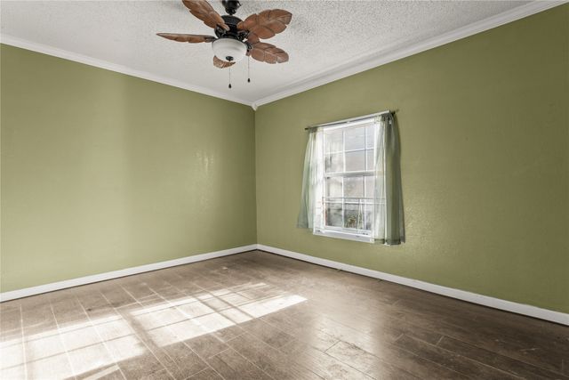 1820 Live Oak Avenue, Waco, TX 76708