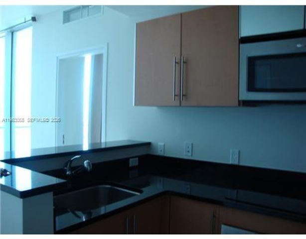 300 S BISCAYNE 2611, Miami, FL 33131