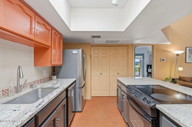1200 E River Rd Apt G87, Tucson, AZ 85718