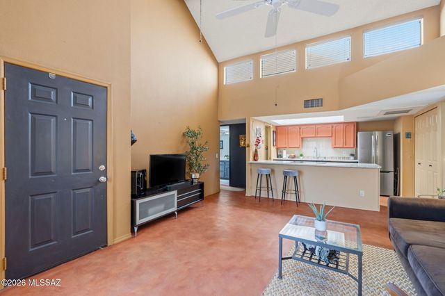 1200 E River Rd Apt G87, Tucson, AZ 85718