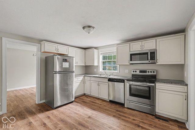 326 Greenlee Drive, Indianapolis, IN 46234